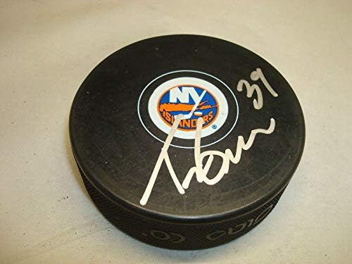 Travis Zöld Aláírt New York Islanders Jégkorong Dedikált 1A - Dedikált NHL Korong